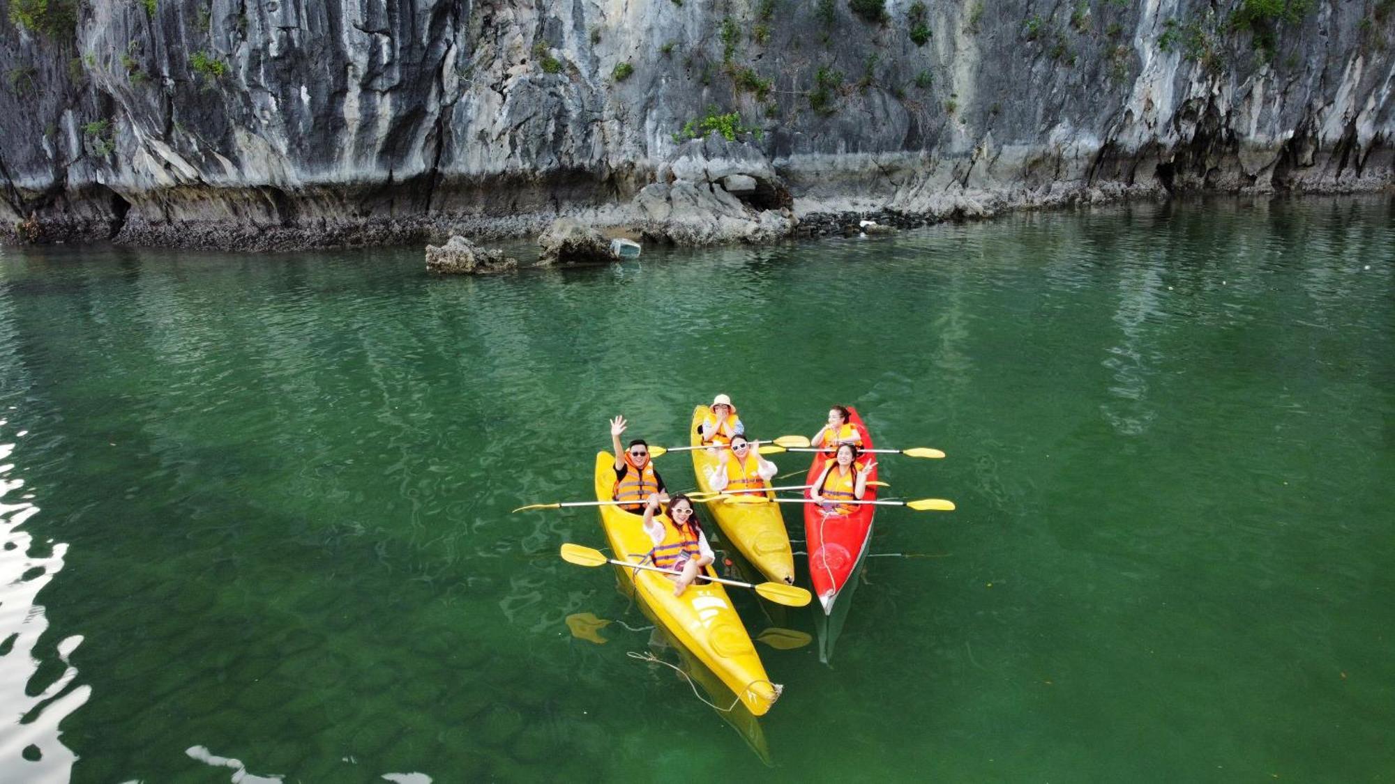 Cat Ba Violet Hotel Chan Chau エクステリア 写真
